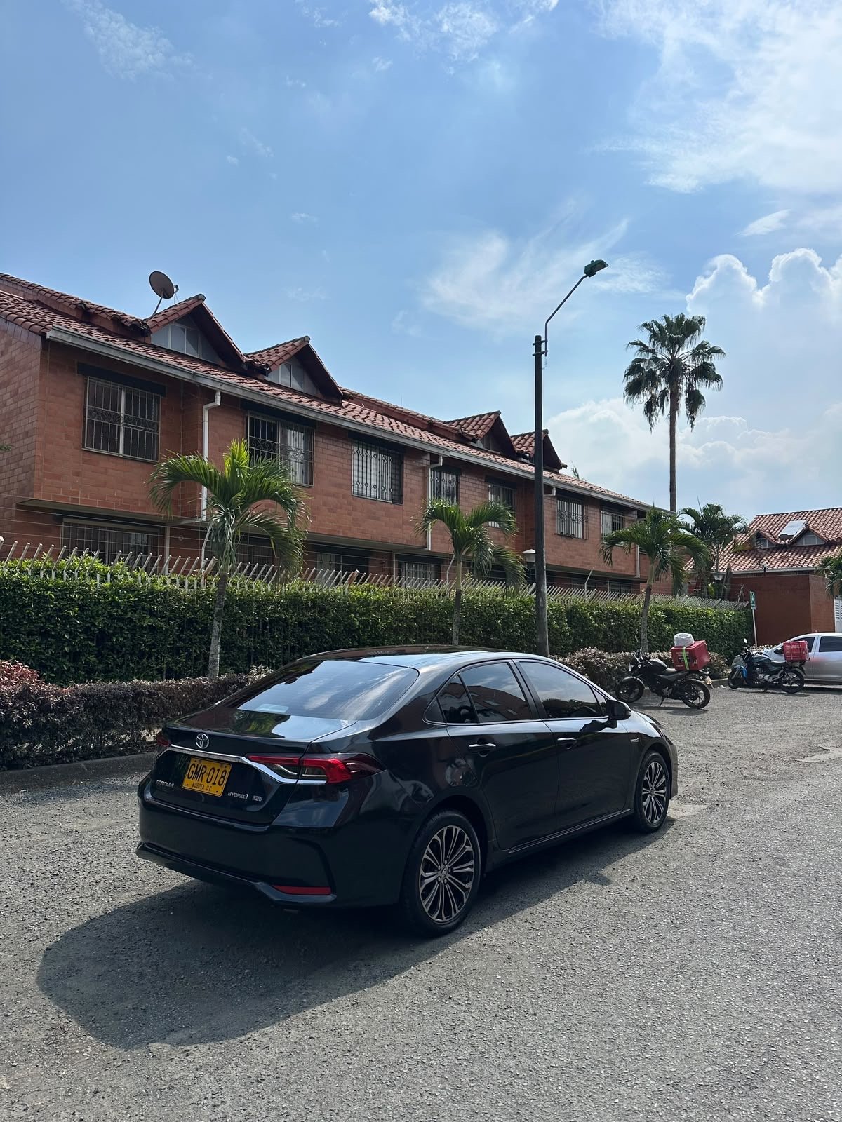 TOYOTA COROLLA HÍBRIDO XEI 2020 AT