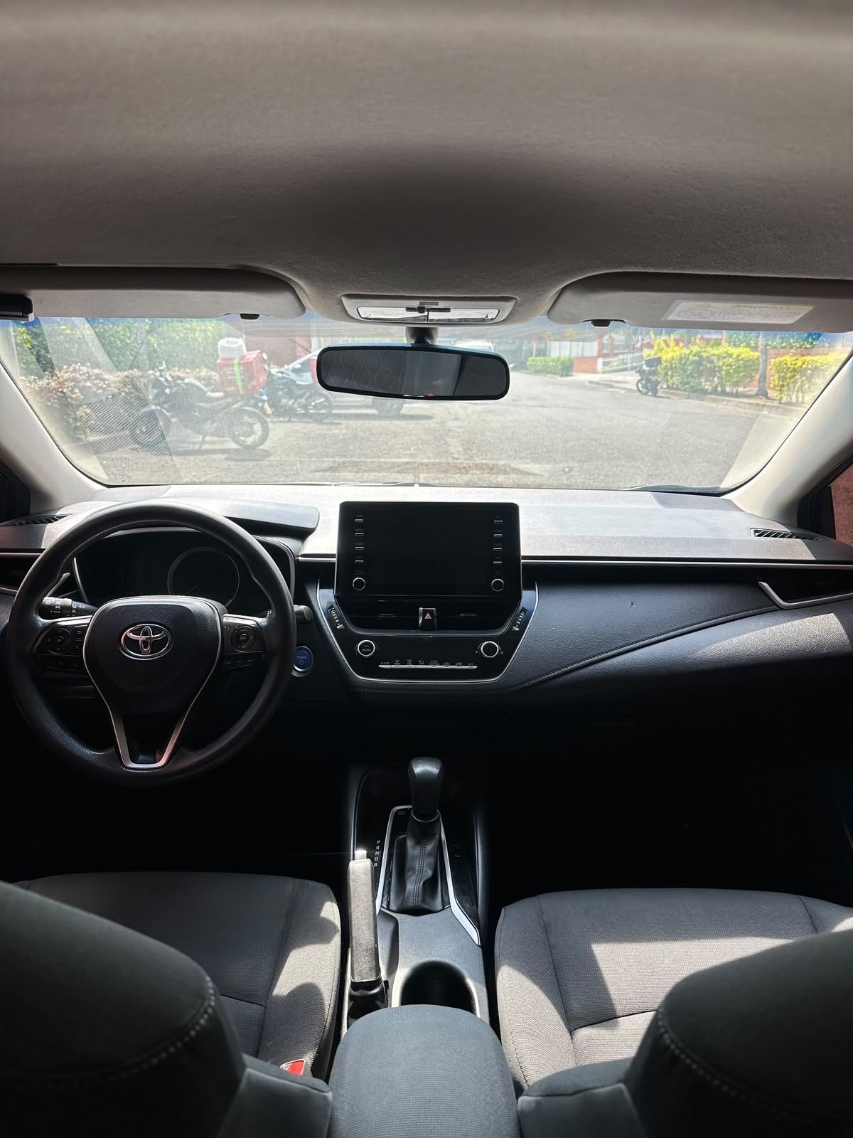 TOYOTA COROLLA HÍBRIDO XEI 2020 AT